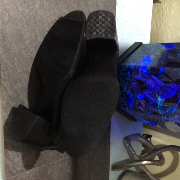 PRADA Black Patent Leather Booties - Picture 3 of 10